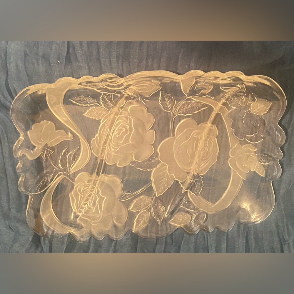 Mikasa Rose Garden Divided Platter